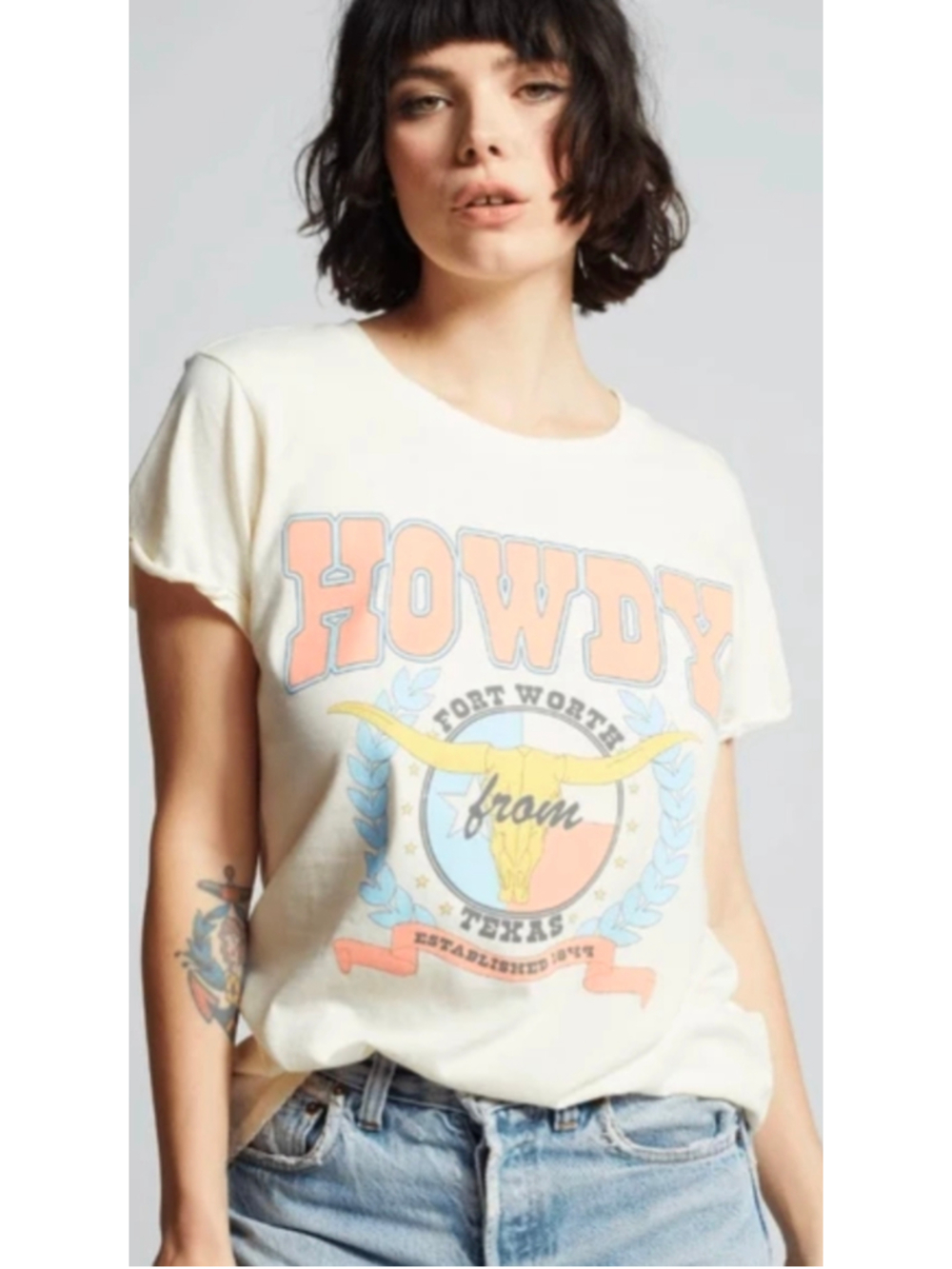 Women's Recycled Karma Howdy Fort Worth Graphic Tee, Size S, Beige Retro Western